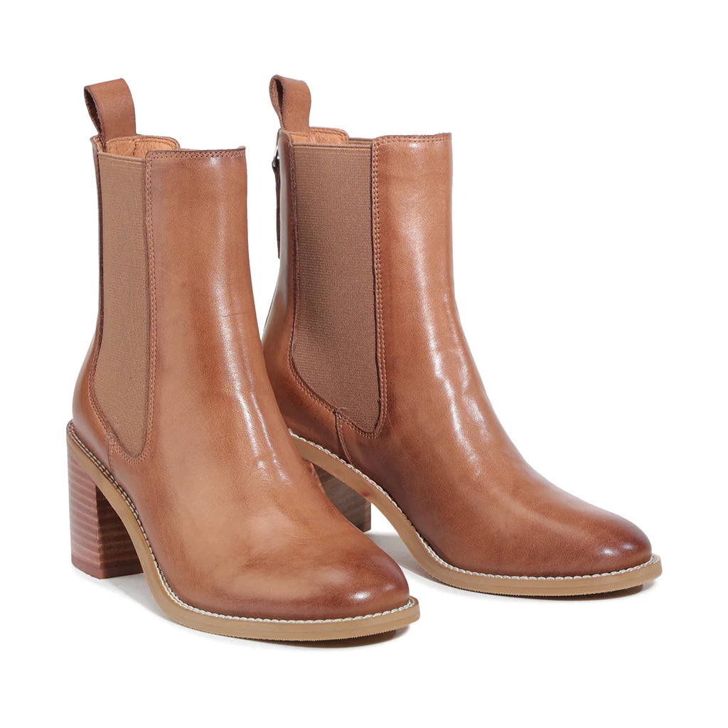 EOS Chahna Pecan Boot