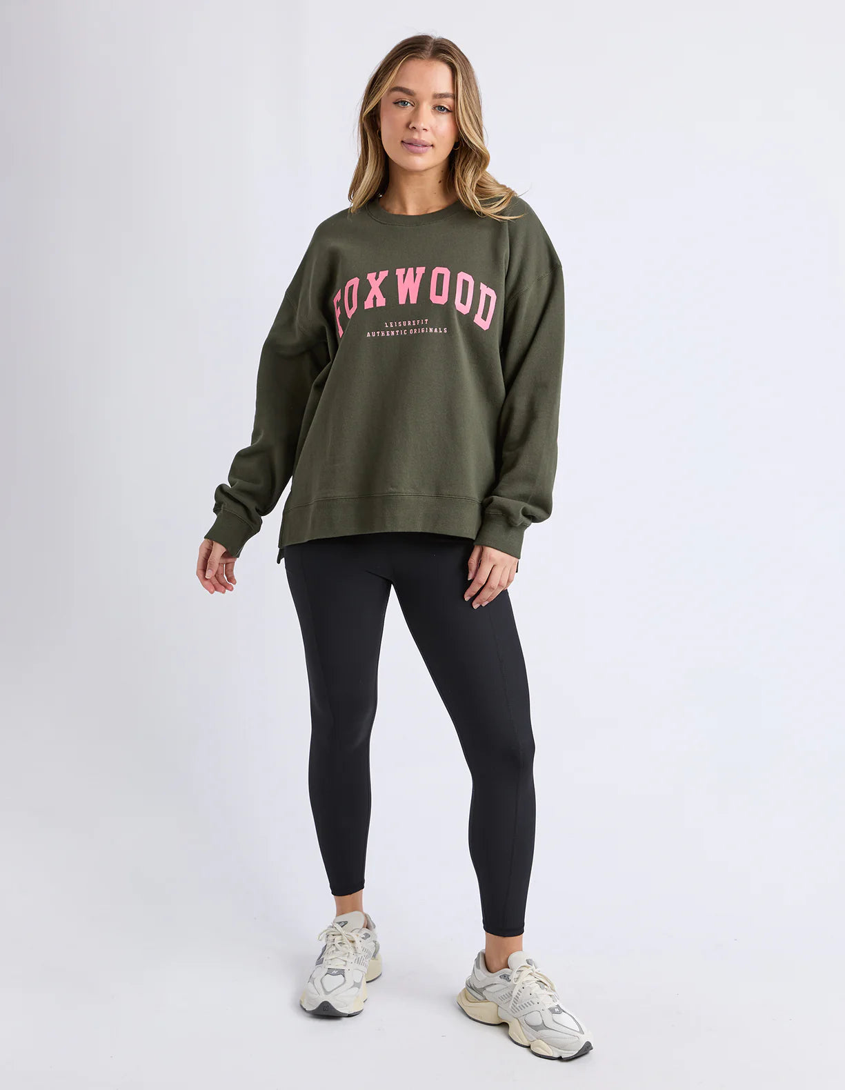Foxwood Interval Crew Dark Khaki/Coral