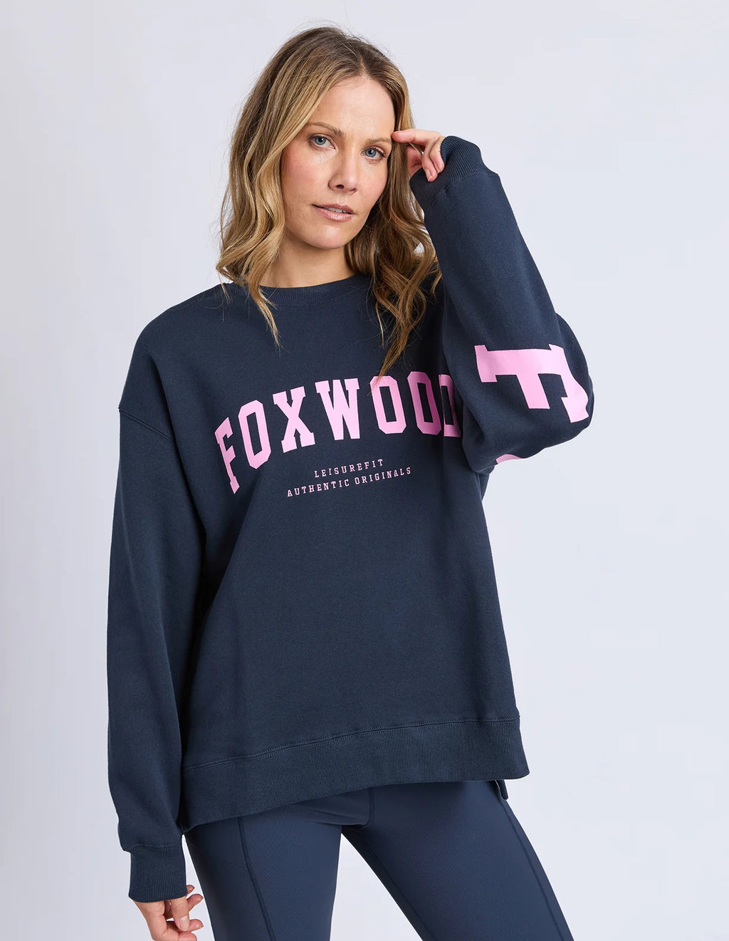 Foxwood Interval Crew navy neon pink