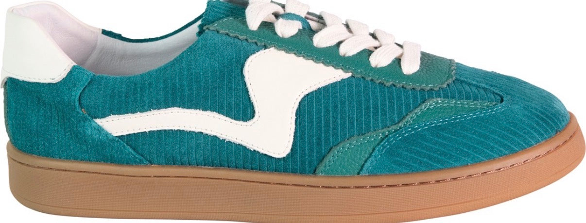 Hinako Ocastro Green Suede