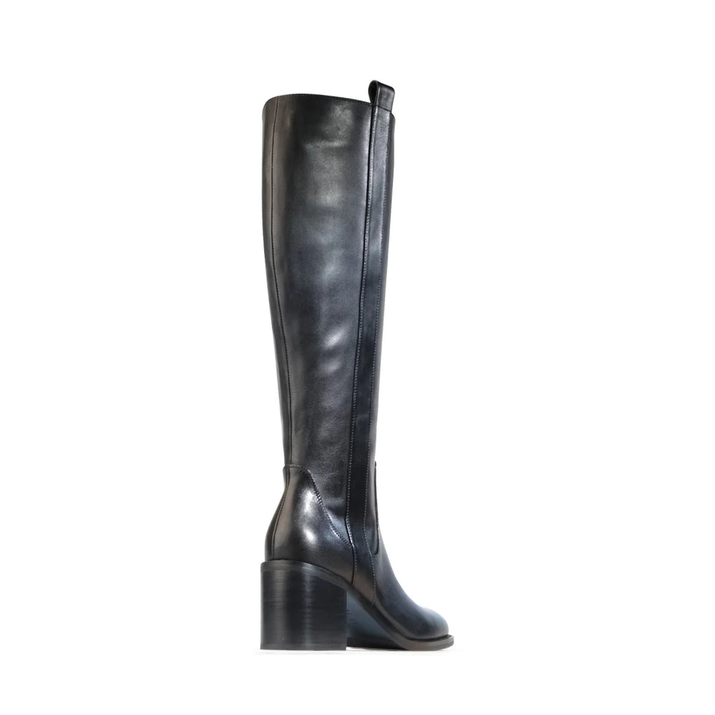 EOS Chahnie Long Boot Black