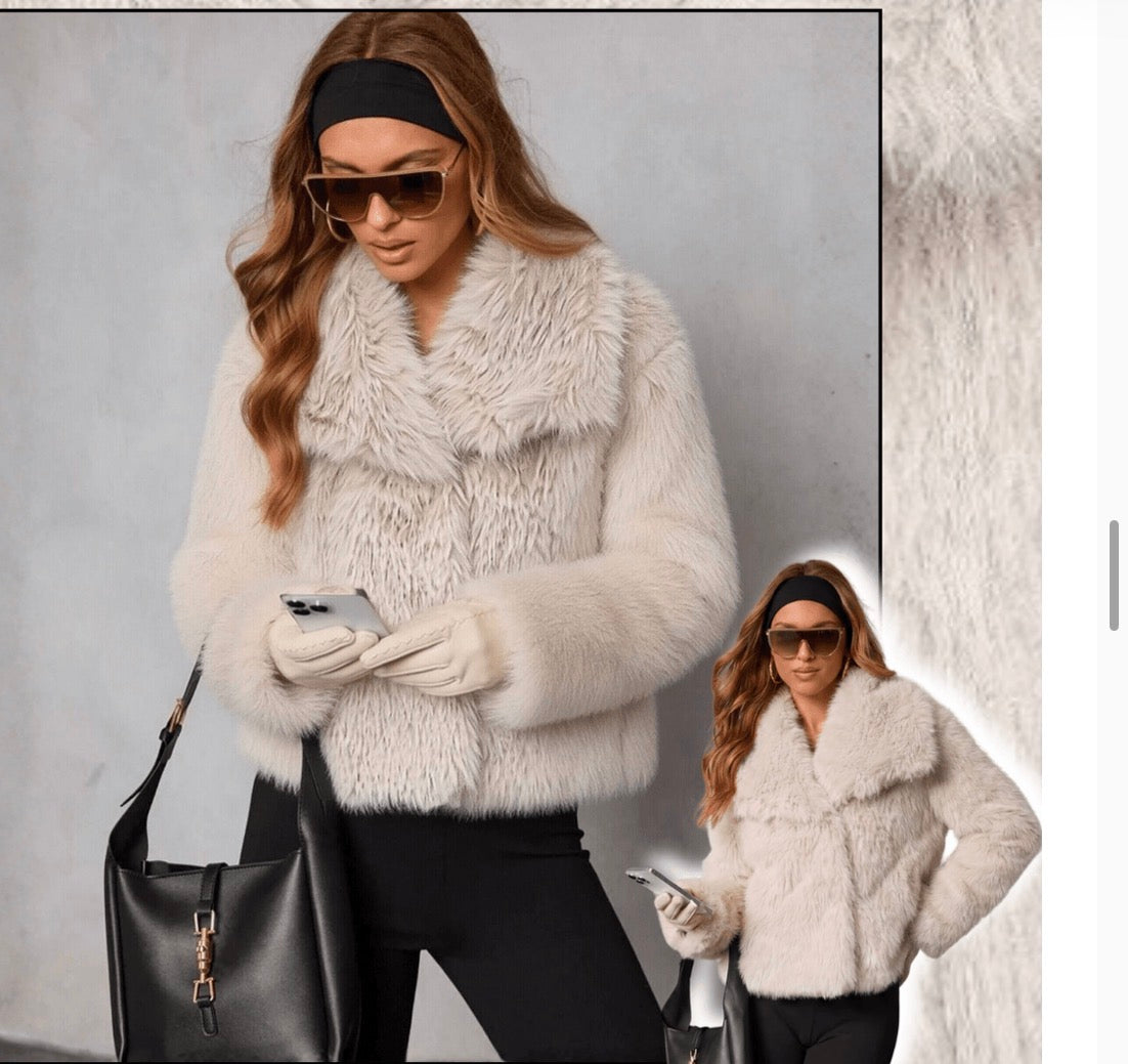 Smaibulun Faux Fur Coat Cream
