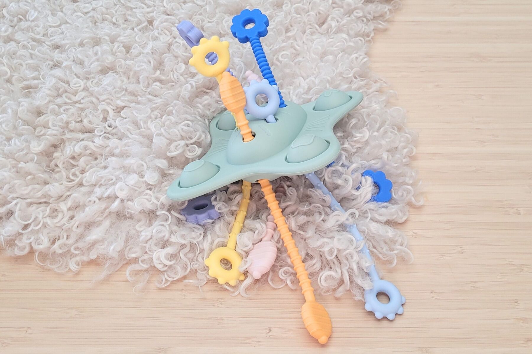 Eleganter Silicone Pop & Pull Teether