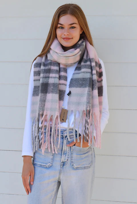 Lemon Tree Winter Scarves