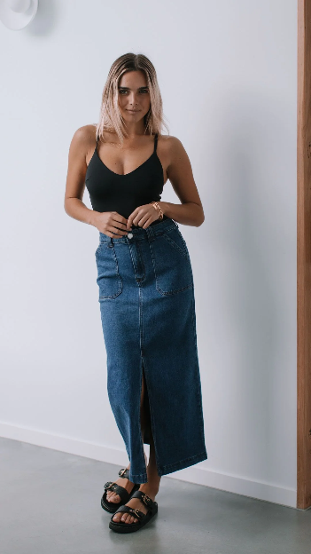 Country Denim Stretch Denim Skirt