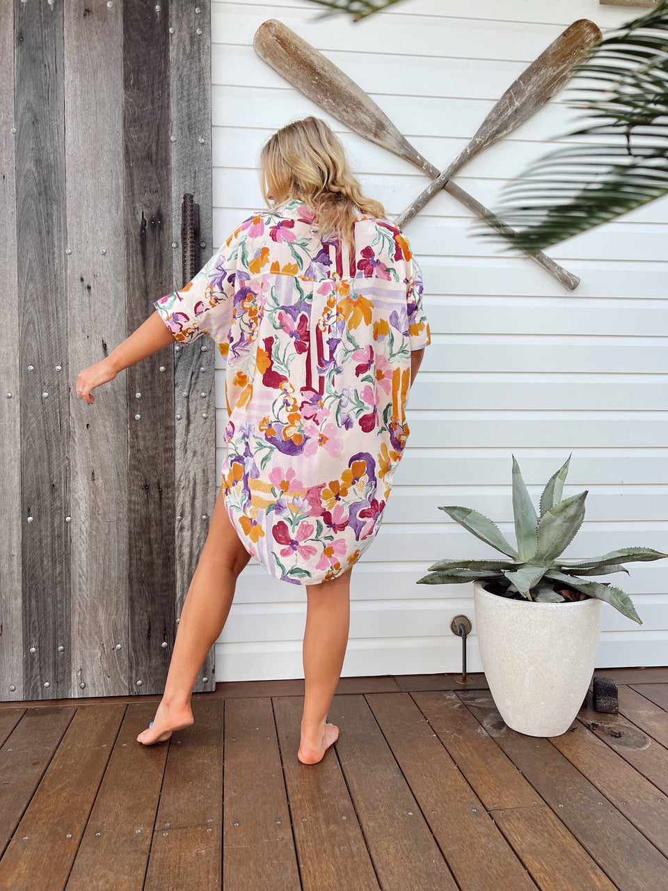 Jaase Sweet Lilly River Shirt